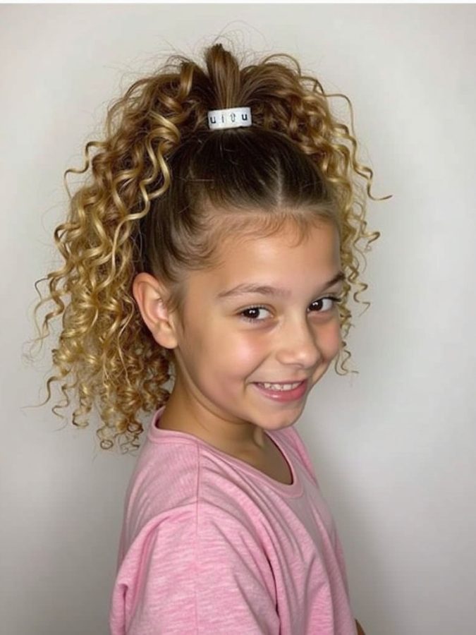 Hairstyles For School: Twisted Half-Updo